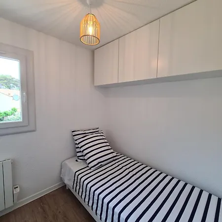 度假居 Joli Pavillon T3 Climatise, 4 Couchages,