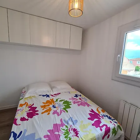 度假居 Joli Pavillon T3 Climatise, 4 Couchages, 纳博讷普拉日