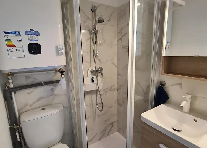 Joli Pavillon T3 Climatise, 4 Couchages, * Narbonne Plage